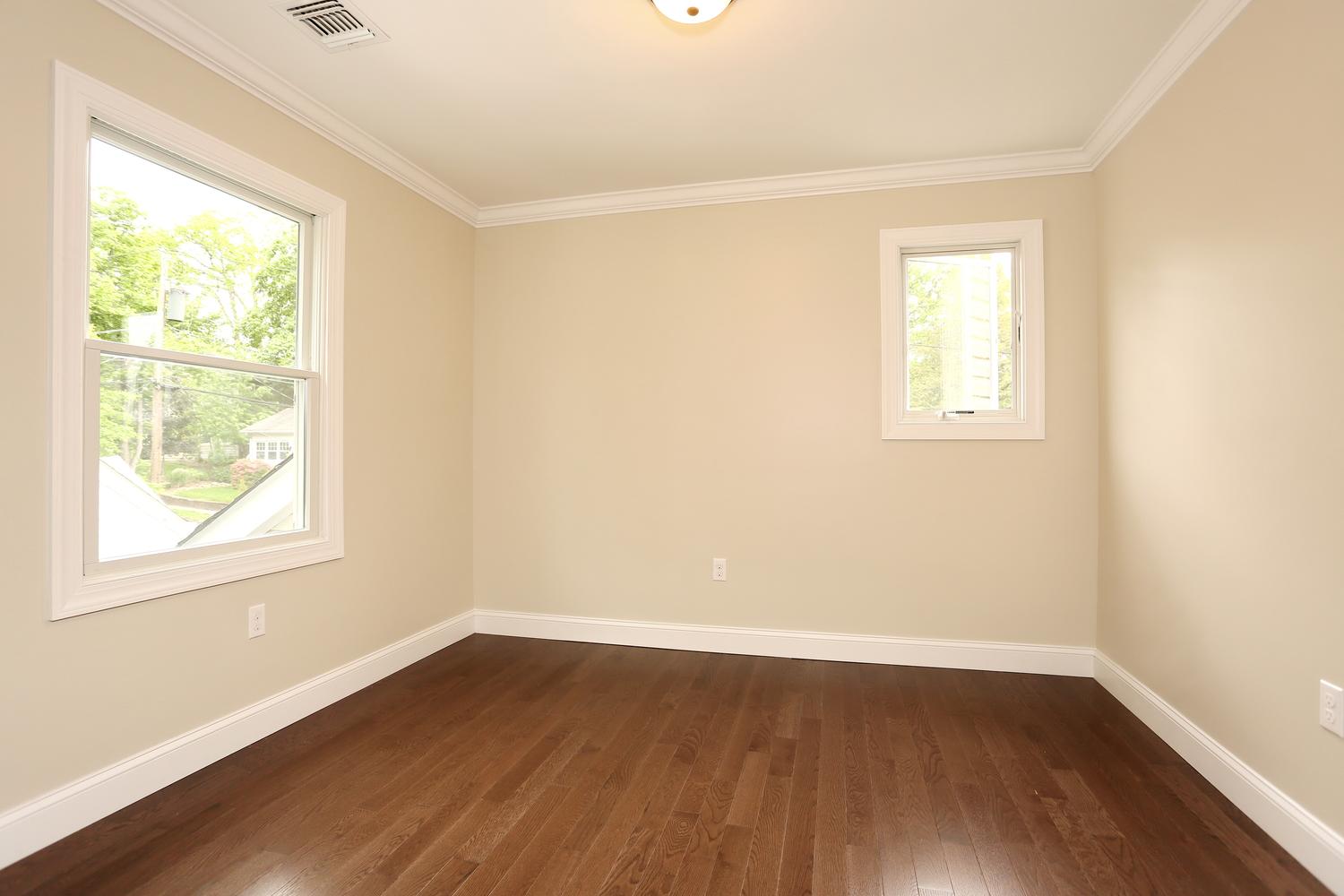 Hillsdale — Third Bedroom — Dadak LLC