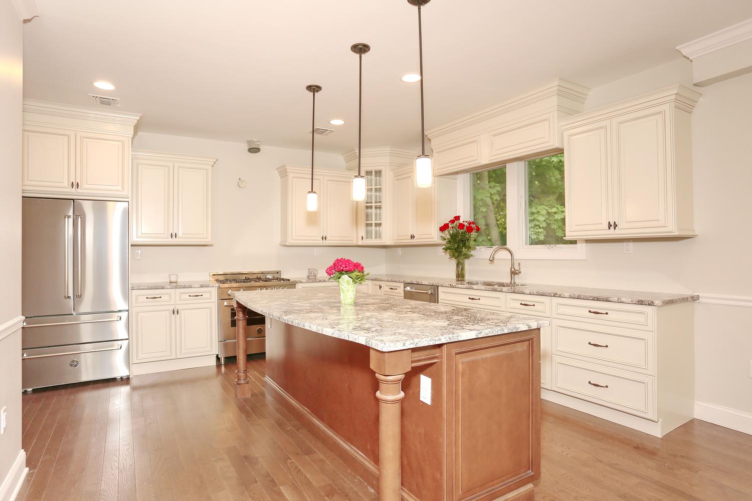 Hillsdale — Kitchen Cabinetry — Dadak LLC