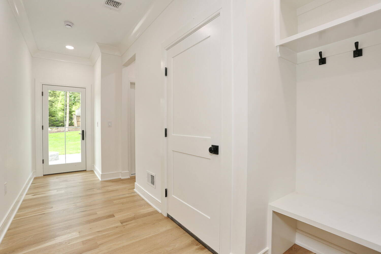 Park Ridge outdoor — Mudroom Hallway Backyard Door — Dadak LLC