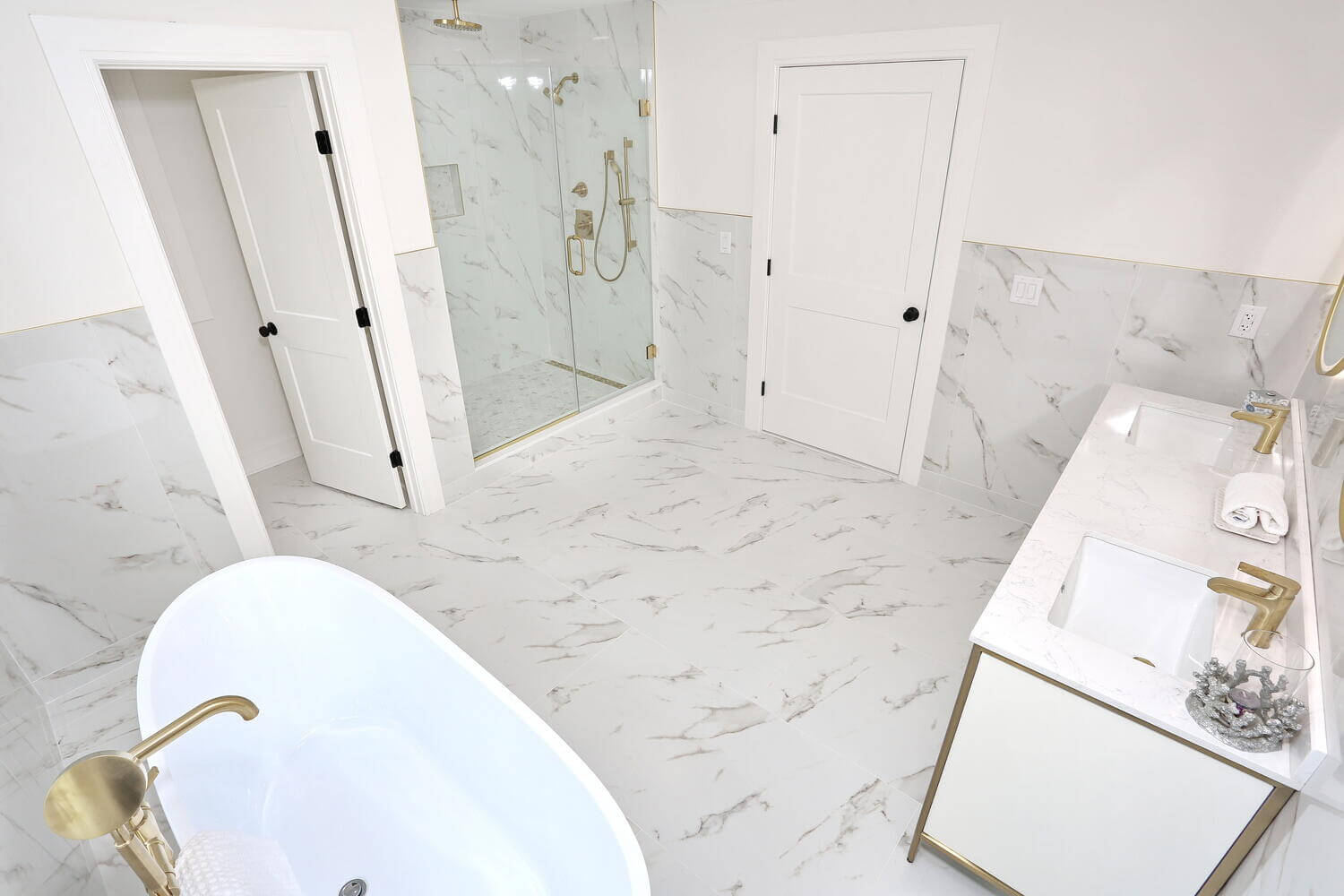 Park Ridge primary suite — Primary Bathroom Overhead Layout — Dadak LLC