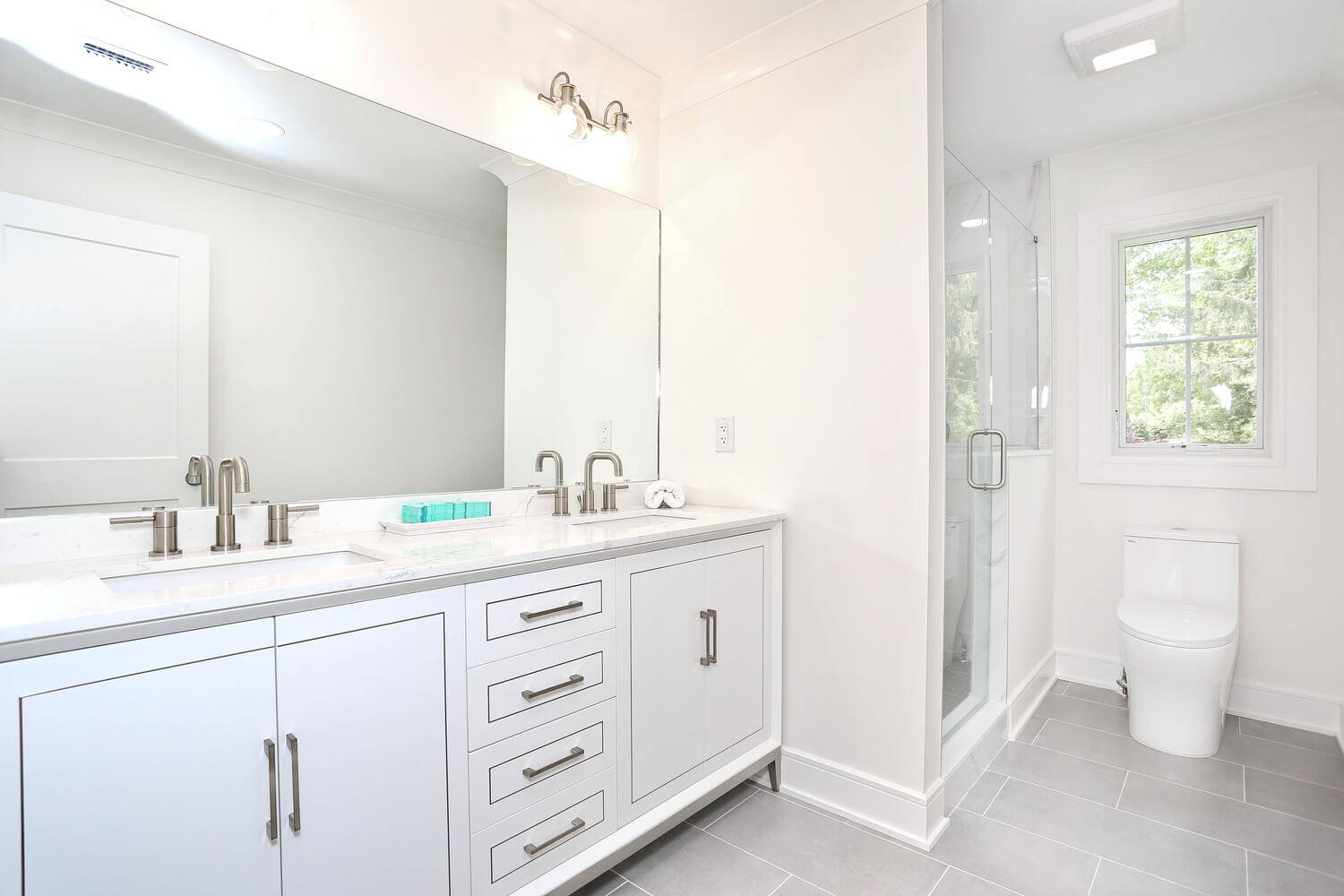 Park Ridge bathroom — Upstairs Bathroom Vanity And Shower — Dadak LLC