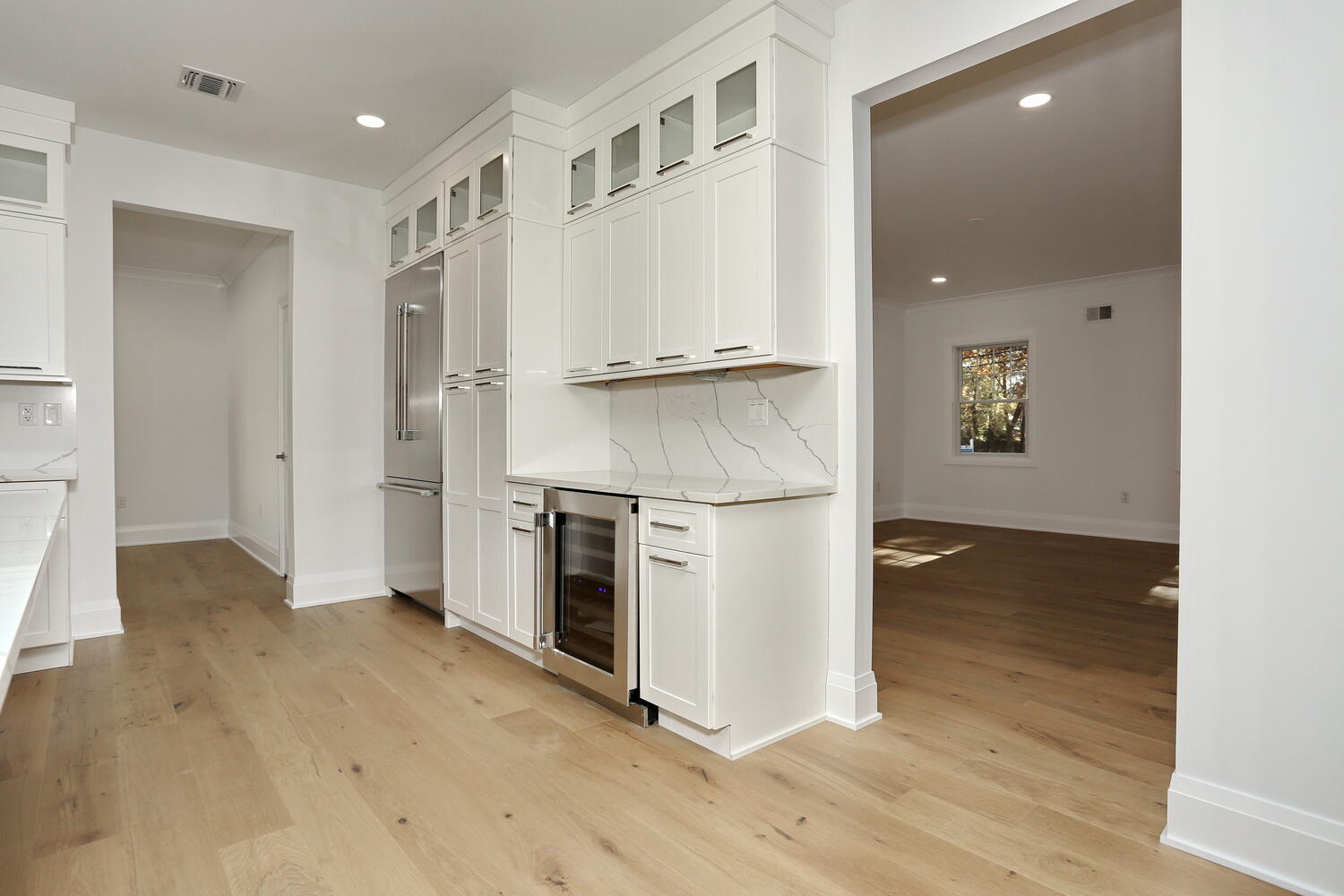 River Vale kitchen — Kitchen Island Quartz Countertops — Dadak LLC