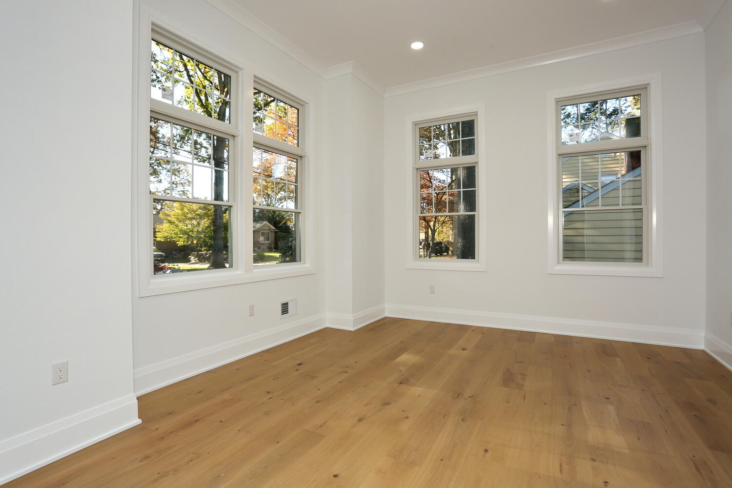 River Vale living space — Living Room Bright Open — Dadak LLC