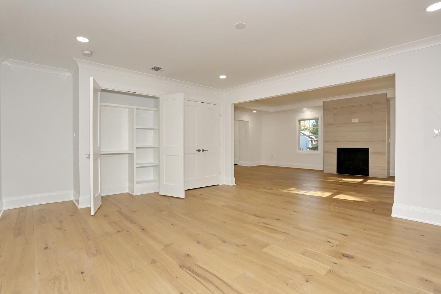 River Vale primary suite — Primary Bedroom Ensuite View — Dadak LLC