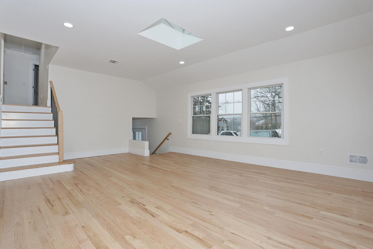 Woodcliff Lake — Open-Concept Living Room — Dadak LLC
