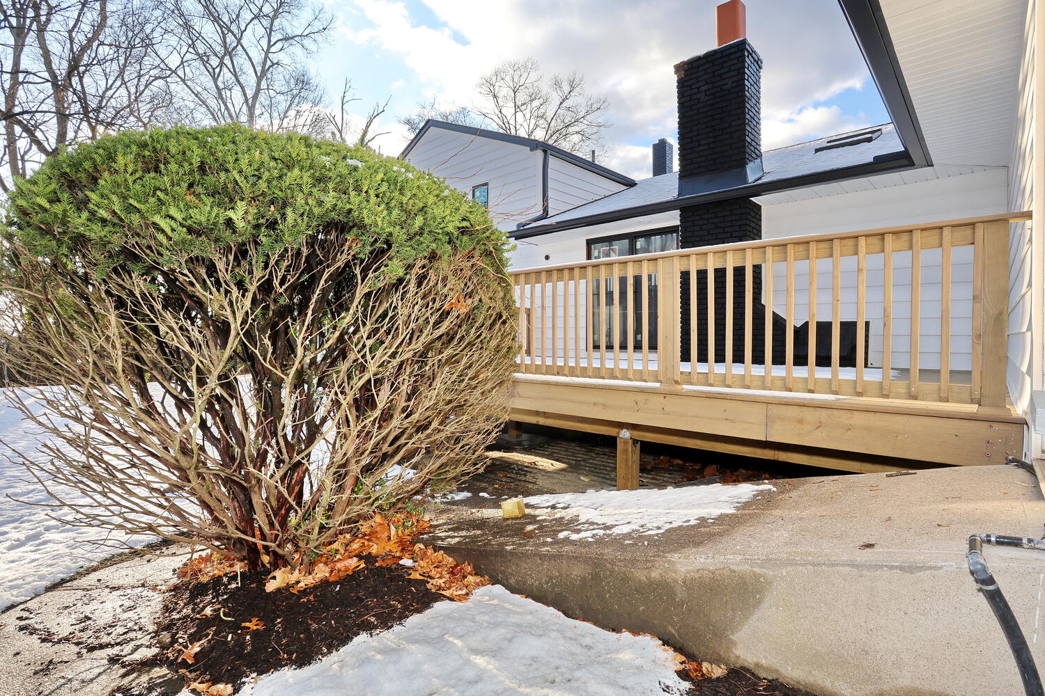 Woodcliff Lake — Deck Entry Path — Dadak LLC